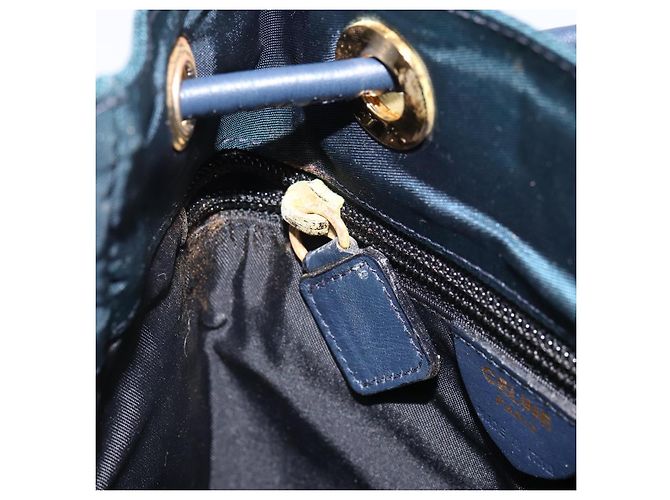 Céline Borsa a Spalla CELINE Circle in Nylon Pelle Blu Navy Oro Auth 156729 D'oro - vista 21