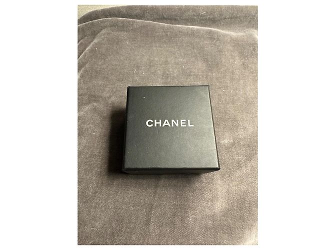 Coco Crush Chanel CC Prata - vista 8