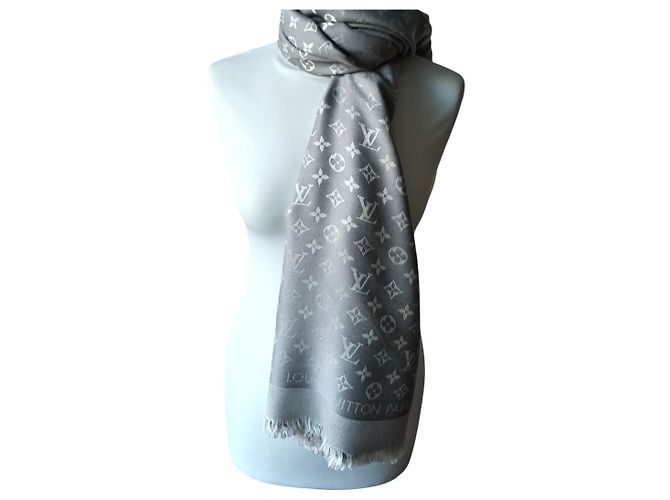 Bufanda Louis Vuitton Gris - vista 2