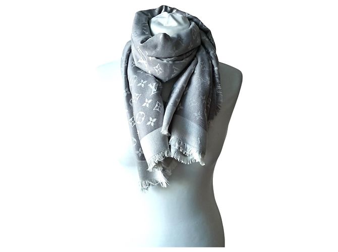Bufanda Louis Vuitton Gris - vista 4