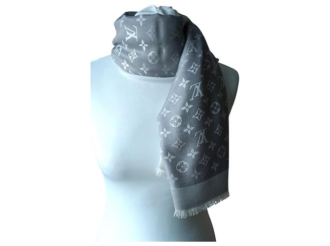 Bufanda Louis Vuitton Gris - vista 5
