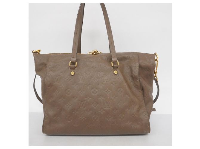 Borsa Tote Lumineuse PM in Monogram Empreinte Louis Vuitton - vista 17