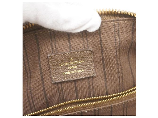 Borsa Tote Lumineuse PM in Monogram Empreinte Louis Vuitton - vista 5