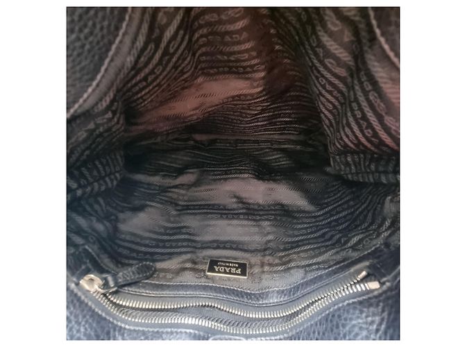 Prada Schwarze Nylon-Tote (Rinderlederbesatz) - Ansicht 19