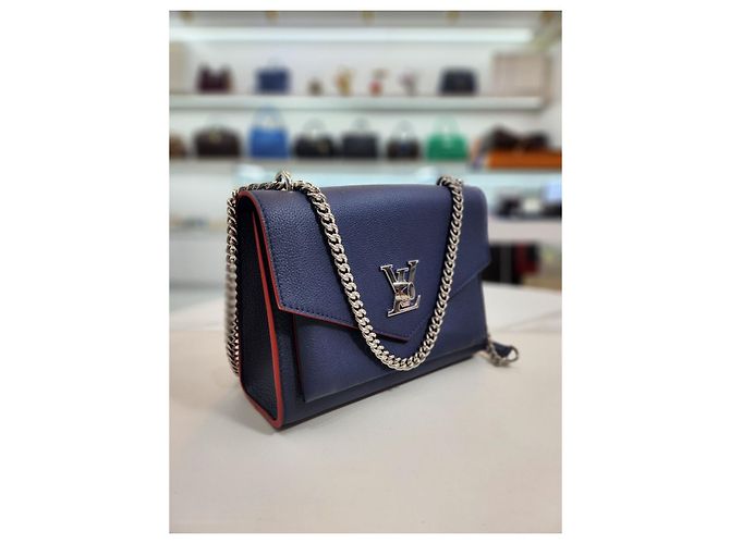 Louis Vuitton Borsa a spalla Myrachmi BB Marine Rose con catena Blu - vista 13