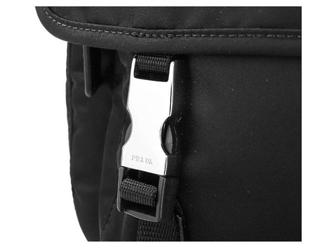Prada Borsa a Spalla Pocono Buckle Messenger Nera Media ZOT Nero - vista 8