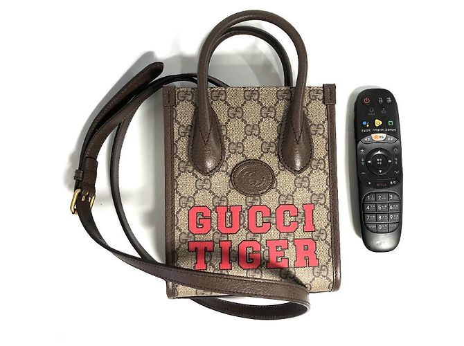 Gucci Borsa Mini Tote Tiger GG Marrone - vista 10