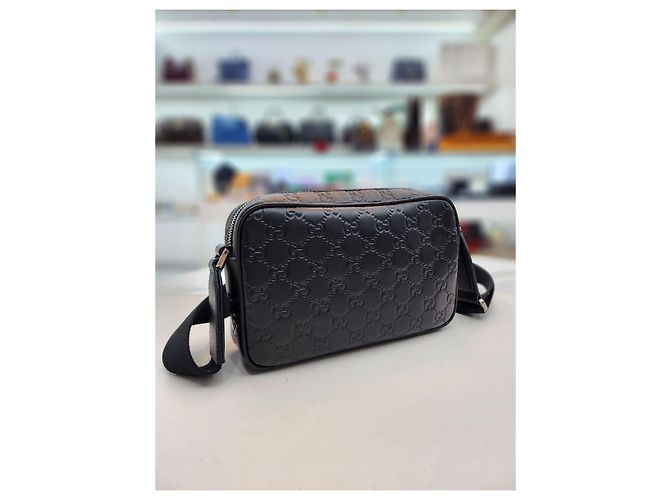 Gucci Borsa a tracolla piccola GG Emblem Nero - vista 12