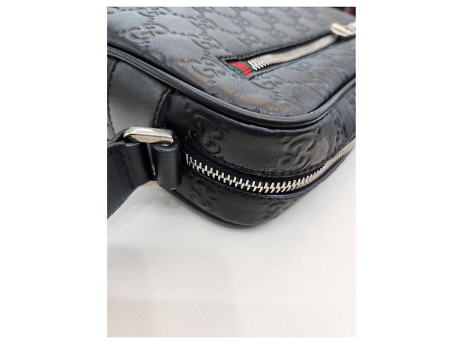 Gucci Borsa a tracolla piccola GG Emblem Nero - vista 19