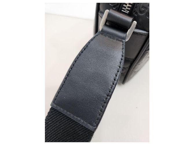 Gucci Borsa a tracolla piccola GG Emblem Nero - vista 21