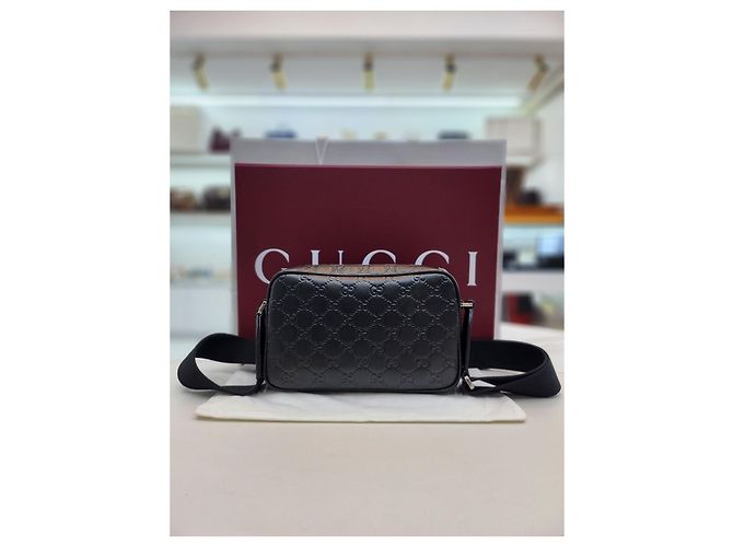 Gucci Borsa a tracolla piccola GG Emblem Nero - vista 8