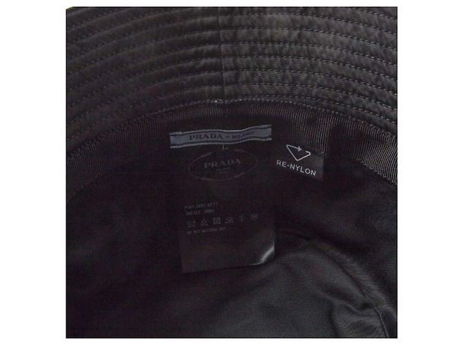 Prada Re-Nylon Bucket Hat Schwarz - Ansicht 4
