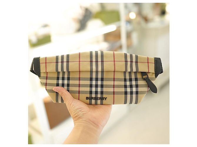 Burberry Borsa a tracolla in nylon beige Bianco - vista 11