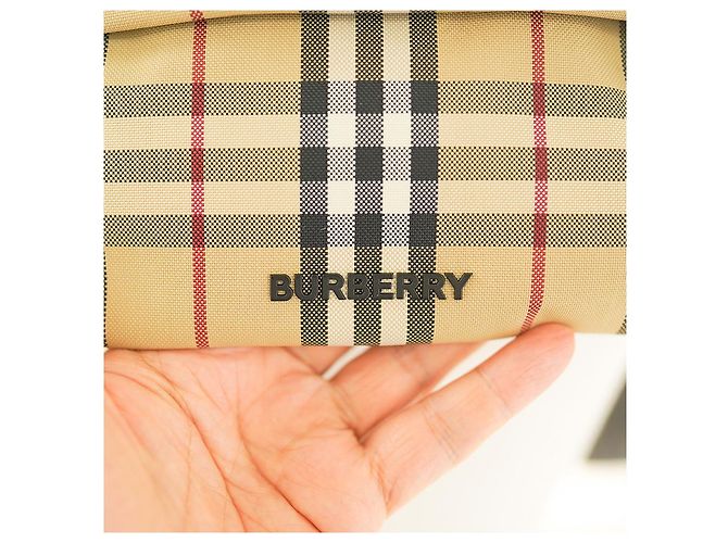 Burberry Borsa a tracolla in nylon beige Bianco - vista 12