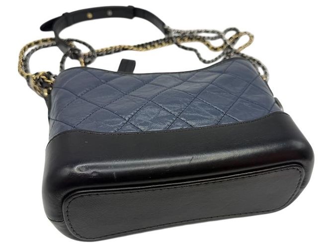 Chanel Borsa hobo piccola Gabrielle con catena blu navy - vista 5