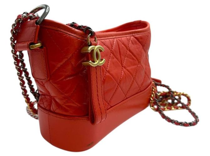 Chanel Borsa hobo piccola Gabrielle con catena rossa Rosso - vista 3