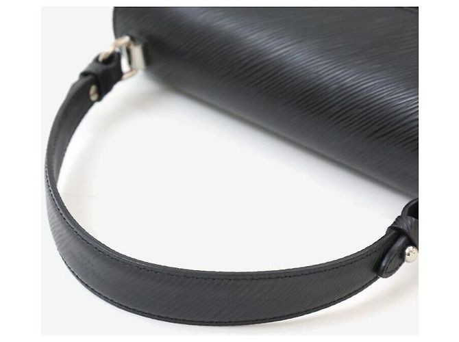 Louis Vuitton Epi-Stoffgurt Twist MM Schwarz - Ansicht 5