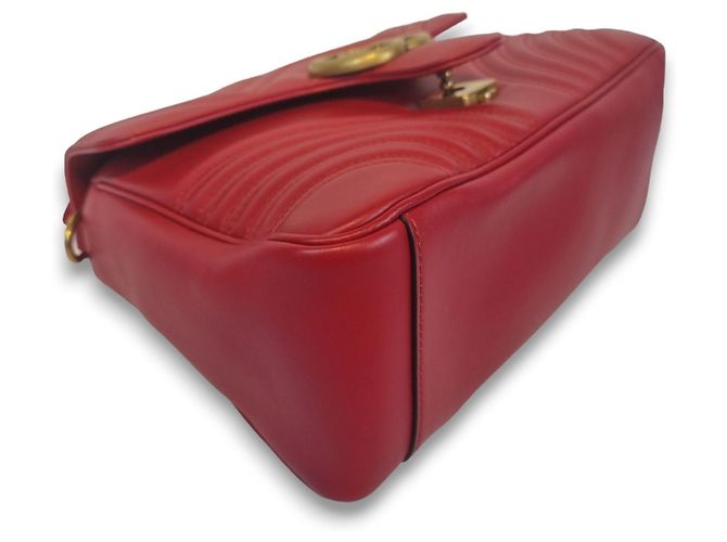 Gucci Borsa a Spalla GG Marmont Matelassé con Manico Superiore Rosso - vista 4