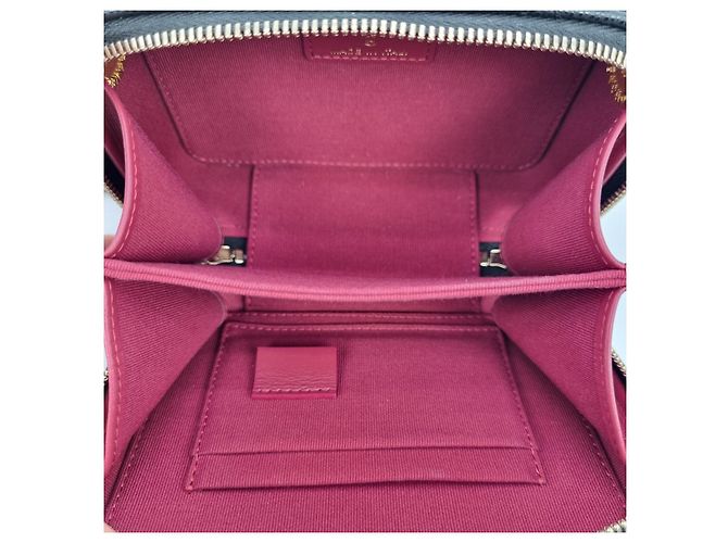 Chanel Borsa per fotocamera Caviar Small Nero - vista 11
