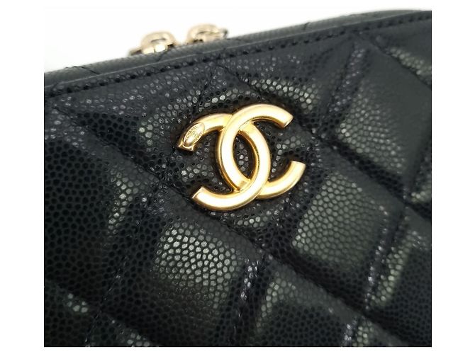 Chanel Borsa per fotocamera Caviar Small Nero - vista 6