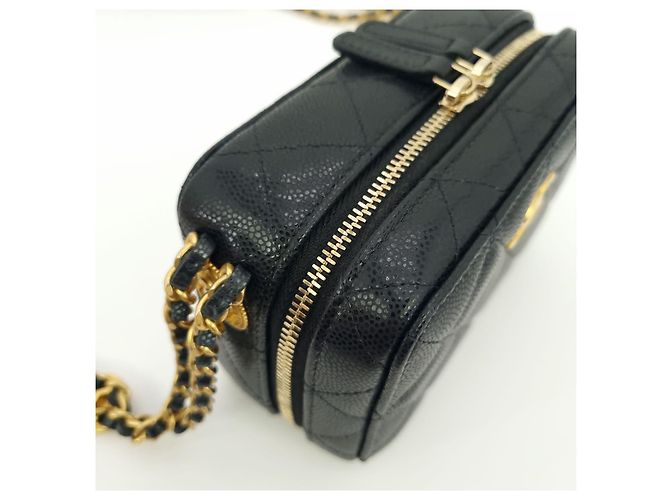 Chanel Borsa per fotocamera Caviar Small Nero - vista 7