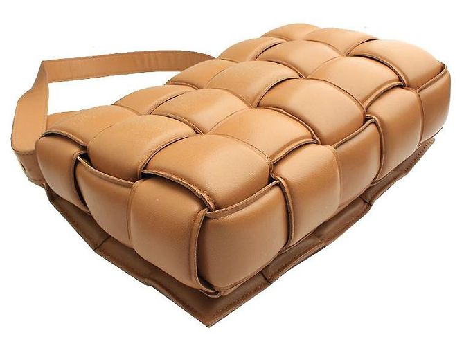 Cassette Bolsa Cassete em pele de cordeiro camelo Bottega Veneta Marrom - vista 4