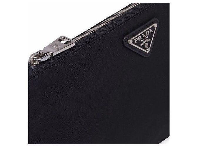 Prada Borsa Clutch in Re-Nylon Nera Nero - vista 5