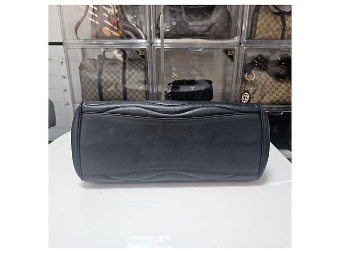 Louis Vuitton Catena a Spalla New Wave Nero - vista 12