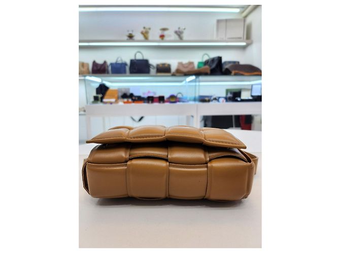 Bottega Veneta Camel Padded Cassette Gürtel Slingback VCQR Braun - Ansicht 14