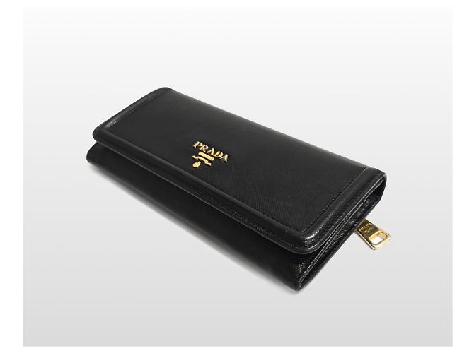 Prada Billetera de cuero Saffiano con solapa metálica negra Negro - vista 3