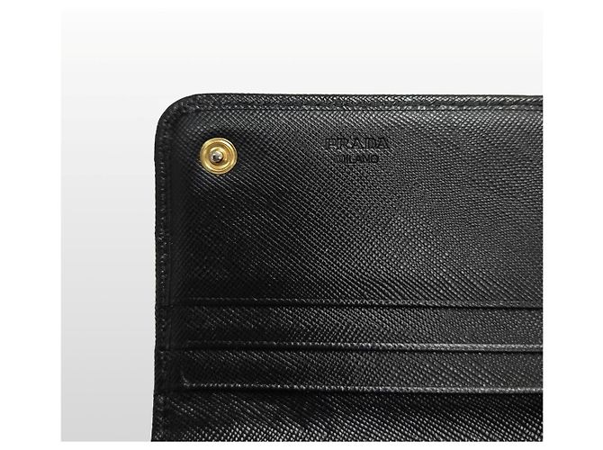 Prada Billetera de cuero Saffiano con solapa metálica negra Negro - vista 5