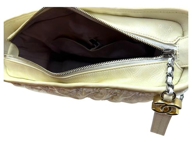 Chanel Borsa a Spalla Gabrielle Hobo in Tweed PVC Media con Catena Avorio Bianco - vista 8