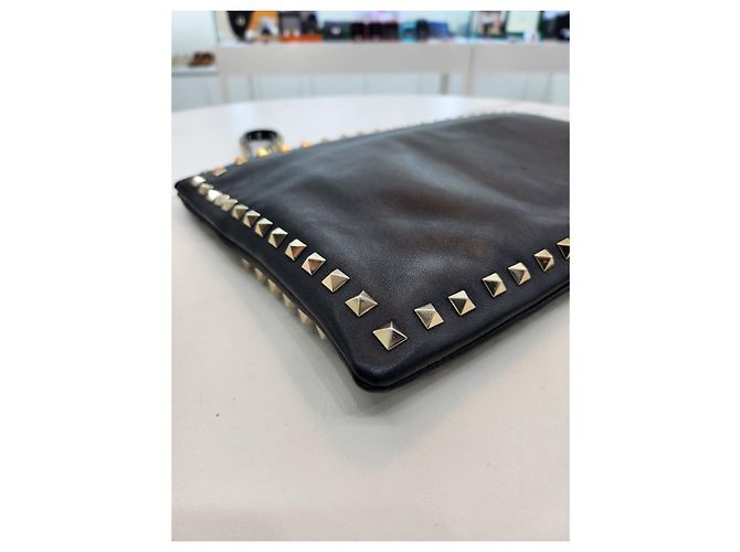 Valentino Clutch Garavani Rockstud Grande Nero - vista 15