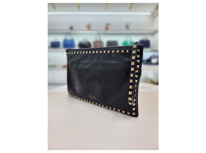 Valentino Clutch Garavani Rockstud Grande Nero - vista 3