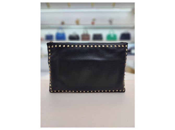 Valentino Clutch Garavani Rockstud Grande Nero - vista 5