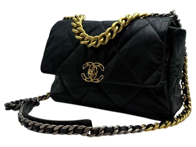 Chanel 19 Chanel Grande borsa con patta nera Nero - vista 3