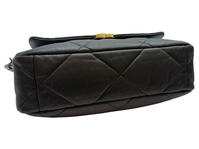 Chanel 19 Chanel Grande borsa con patta nera Nero - vista 5