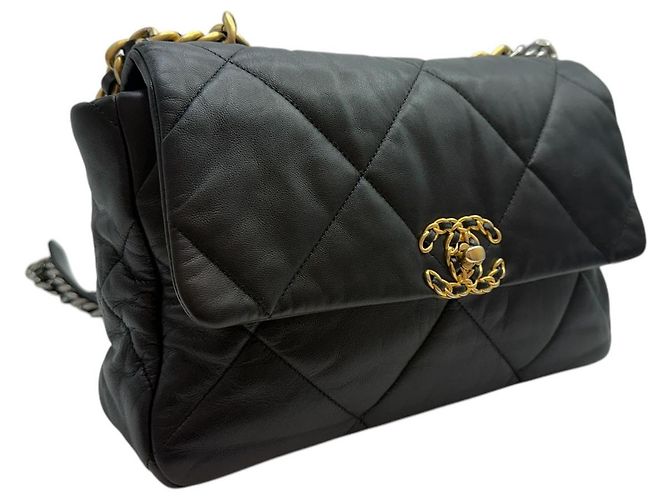 Chanel 19 Chanel Grande borsa con patta nera Nero - vista 6