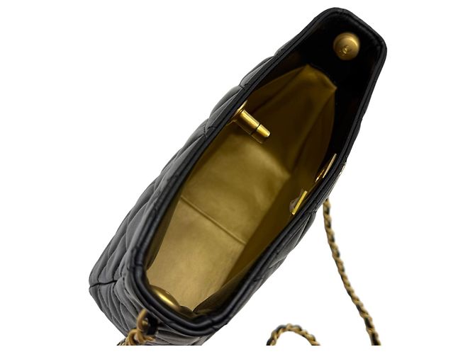 Chanel Kleine Hobo-Tasche Goldenball aus Lammleder in Schwarz - Ansicht 7