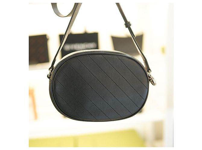 Gucci Borsa a tracolla in pelle nera per donna - AACPY Nero - vista 5