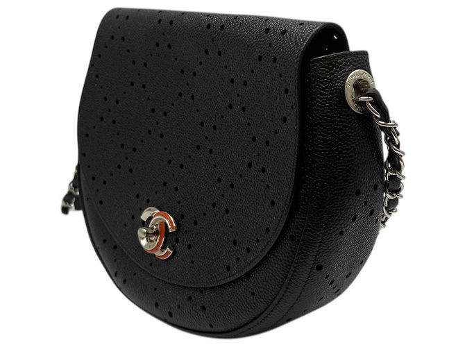 Chanel Borsa hobo crossbody perforata Caviar CC Lock Nera Nero - vista 3