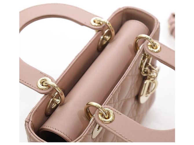 Lady Dior Piccola Cannage in Pelle di Agnello Rosa - vista 5
