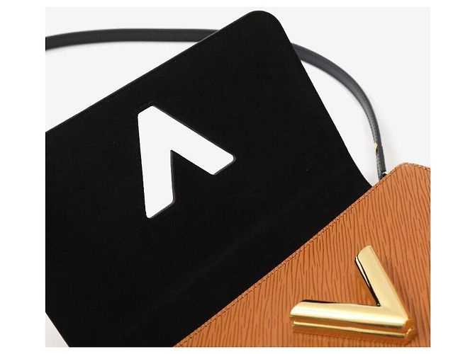 Louis Vuitton Epi Top Handle Twist MM Marrone - vista 5