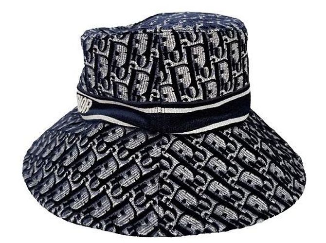 Dior Cappello bucket in ricamo obliquo blu navy - vista 3