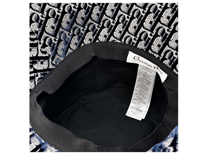 Dior Cappello bucket in ricamo obliquo blu navy - vista 7