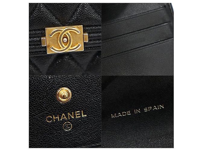 Chanel Portafoglio Boy in Caviar Nero e Oro - vista 7