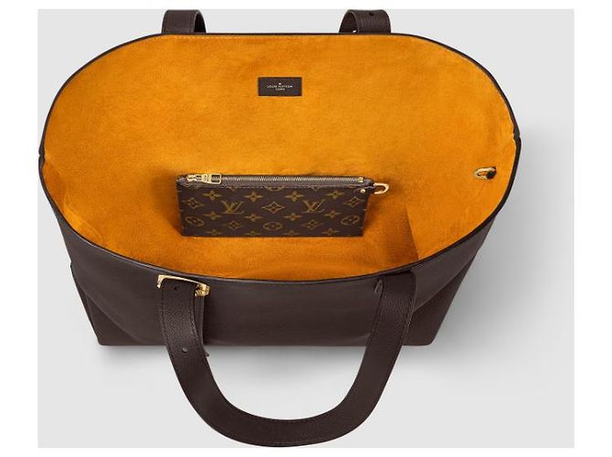 Sarah Louis Vuitton Low Key Cabas MM Nero Pelle di Vitello - vista 5
