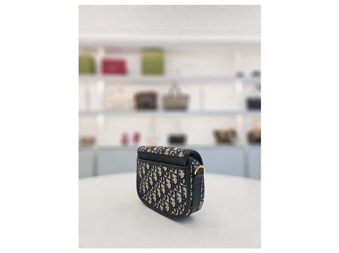 Dior Bolsa Bobby Oblique Pequena Crossbody Branco - vista 13