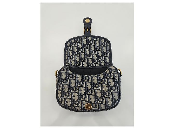 Dior Bolsa Bobby Oblique Pequena Crossbody Branco - vista 5