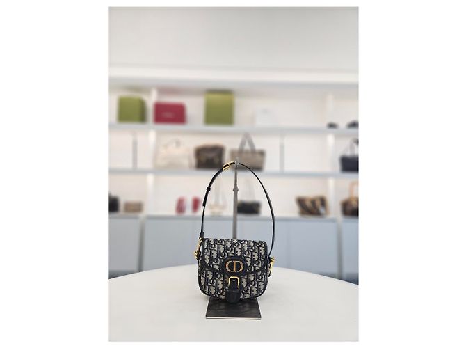 Dior Bolsa Bobby Oblique Pequena Crossbody Branco - vista 8